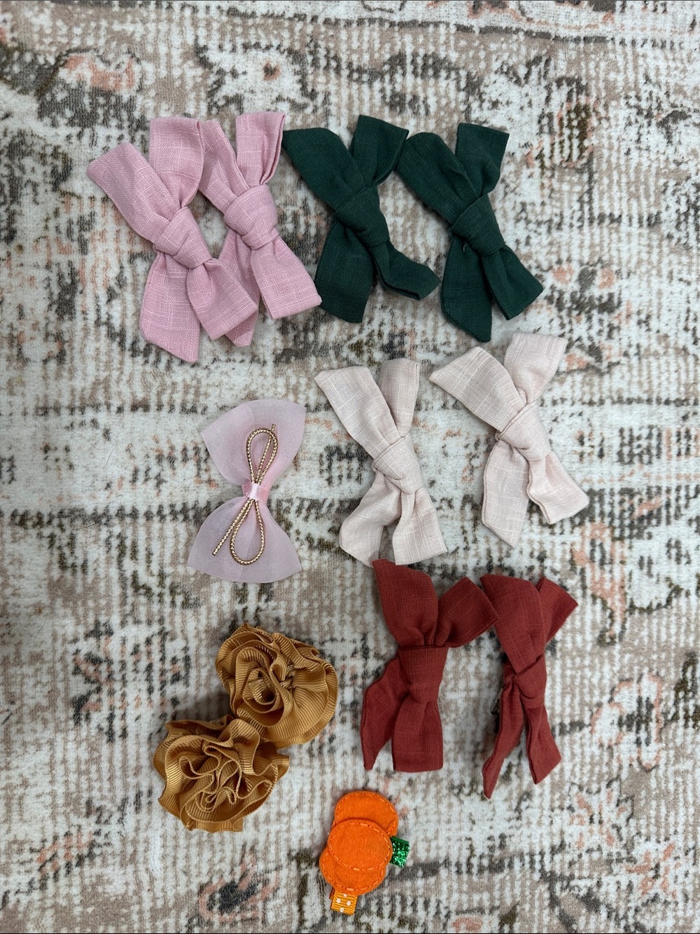 Girls' Bow & Clip Set in Pink, Dark Green, Cream, Rust, Mustard, Orange